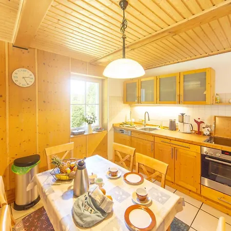 Im Reetdachhaus * Ummanz