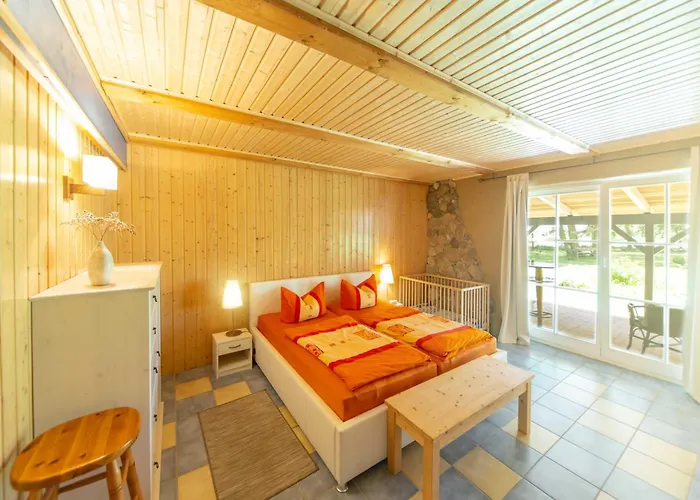 Im Reetdachhaus Dom wakacyjny Ummanz