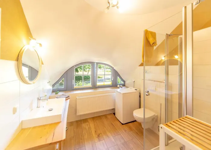 Im Reetdachhaus Dom wakacyjny Ummanz